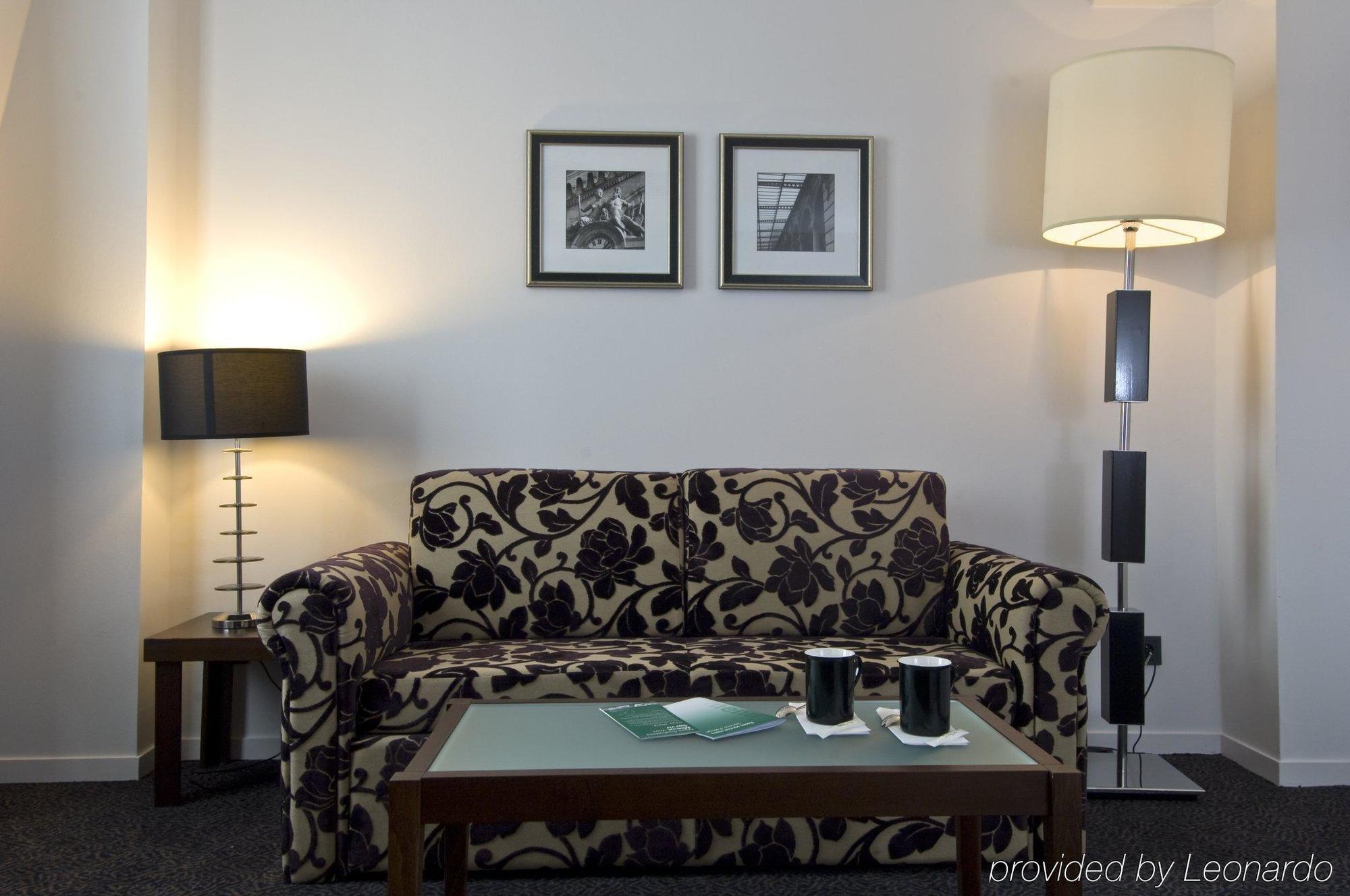 Nh Paris Gare De L'Est Hotel Interior foto